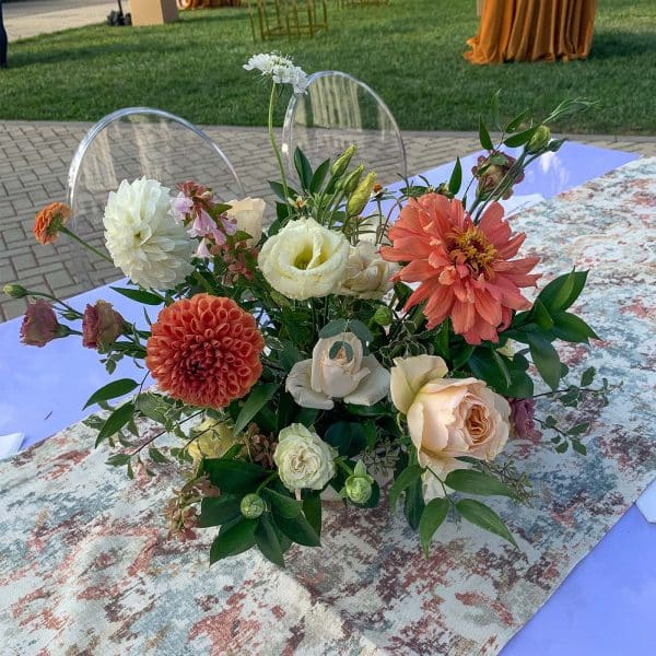 A flower centerpiece made by Bloom Sacramento