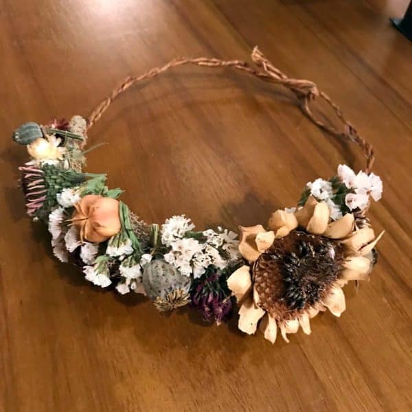 Dried flower crown